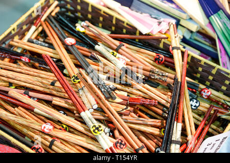 Einstellen der Tassen japanischer Tee, Anbauteile innen Stockfoto