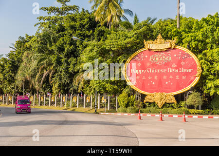 Eine typische Szene in Karon Phuket Thailand Stockfoto