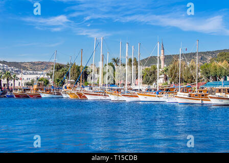 Bodrum, Türkei, 20. Mai 2010: Segelboote im Marina Stockfoto