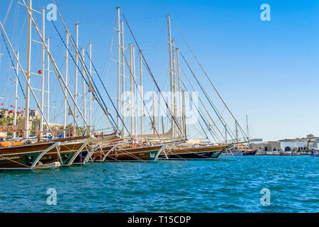 Bodrum, Türkei, 20. Mai 2010: Segelboote im Marina Stockfoto