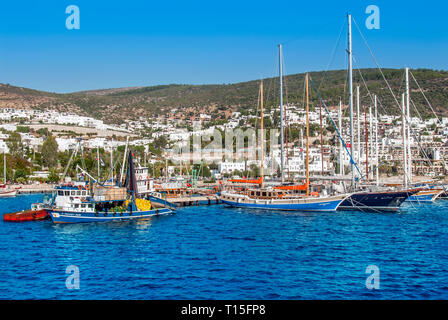 Bodrum, Türkei, 23. Oktober 2010: Bodrum Cup Rennen, Gulet Holz- Segelboote Stockfoto