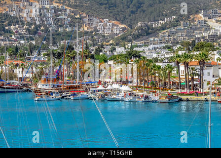 Bodrum, Türkei, 23. Mai 2011: Gulet Holz- Segelboote am Yachthafen von Bodrum Stockfoto