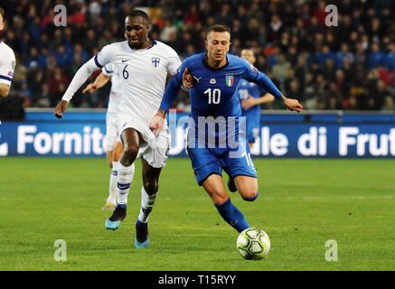 Udine, Italien. 23. Mär 2019. Foto LaPresse/Andrea Bressanutti 23.03.2019 Udine (Italia) Sport Calcio Italia vs. Finlandia - Europäische Qualifier - Stadio" Dacia Arena" Nella Foto: LaPresse bernardeschi Foto/Andrea Bressanutti März 23, 2019 Udine (Italien) Sport Fussball Italien gegen Finnland - Europäische Qualifier - "Dacia Arena" Stadion der Pic: bernardeschi Credit: LaPresse/Alamy leben Nachrichten Stockfoto