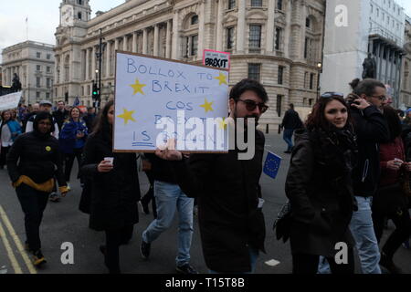 London, Großbritannien. 23. Mär 2019. Großbritannien Hunderte von Tausenden besucht Abstimmung März in Central London fordern eine zweite referandum auf endgültige Einigung Credit: Emin Ozkan/Alamy leben Nachrichten Stockfoto