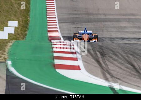 Austin, Texas, USA. 23 Mär, 2019. SCOTT DIXON (9) Neuseeland geht durch die Drehungen während der Praxis für die INDYCAR Klassiker am Stromkreis des Americas in Austin, Texas. (Bild: © Walter G Arce Sr Asp Inc/ASP) Stockfoto