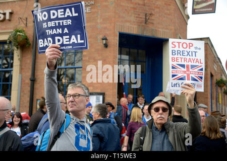 Nottingham, UK. 23 Mär, 2019. Verlassen bedeutet marchers verlassen, in Beeston, Nottingham Credit: Chris Whiteman/Alamy leben Nachrichten Stockfoto