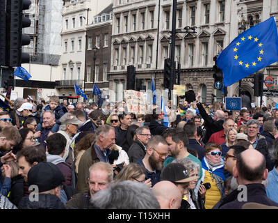 London, Großbritannien. 23 Mär, 2019. Über 1 Millionen Menschen kamen heute nach London eine weitere Abstimmung über Brexit zu verlangen. Fotografie von Ghene Snowdon Credit: Ghene Snowdon/Alamy leben Nachrichten Stockfoto