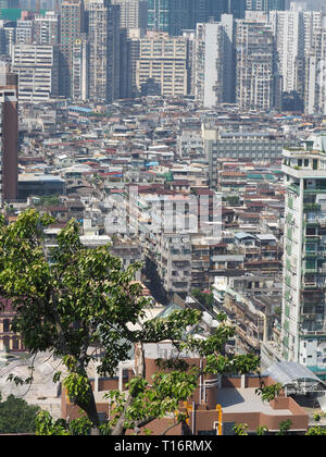 Ein Meer von Apartment Gebäuden zeigen ein gutes Bild von den dicht besiedelten Macau. Stockfoto