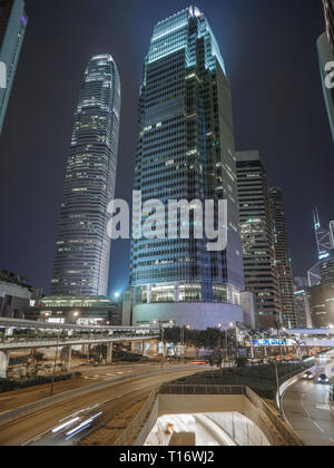 Central, Hong Kong - 4. November 2017: Wolkenkratzer in der Nähe des Connaught Road Central Hong Kong. Stockfoto