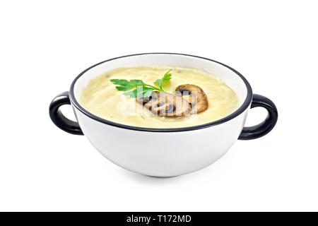 Suppe-Püree Pilz mit Champignons in der Schüssel auf weißem Hintergrund Stockfoto