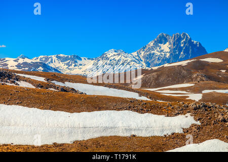 Panorama von Gran Sasso Massiv (Ostseite) Stockfoto