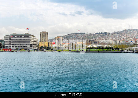 Izmir, Türkei, 28. März 2010: Gebäude des Konak Stockfoto