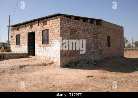 Ein einfaches Haus in einer ländlichen Bishnoi Dorf in Indien. Stockfoto