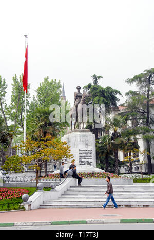 Bursa, Türkei, 01. Mai 2012: Statue von Atatürk. Stockfoto