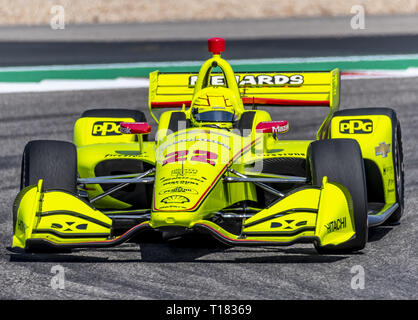 Austin, Texas, USA. 22 Mär, 2019. SIMON PAGENAUD (22) von Frankreich geht durch die Drehungen während der Praxis für die INDYCAR Klassiker am Stromkreis des Americas in Austin, Texas. (Bild: © Walter G Arce Sr Asp Inc/ASP) Stockfoto