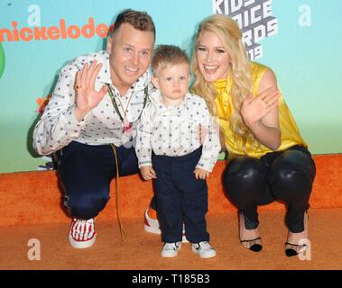 Los Angeles, CA, USA. 23 Mär, 2019. Spencer Pratt, Schütze Stein, Heidi Montag in der Ankunftshalle für Nickelodeon Kids Choice Awards 2019 - Teil 2, USC Galen Center, Los Angeles, CA 23. März 2019. Credit: Elizabeth Goodenough/Everett Collection/Alamy leben Nachrichten Stockfoto