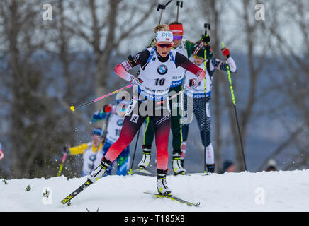 Oslo, Norwegen. 24 Mär, 2019. BMW IBU Weltcup Biathlon. 24. März 2019 Ingrid Wahrzeichen Tandrevold Norwegen konkurriert im Massenstart Damen 12,5 während der BMW IBU Weltcup Biathlon am Holmenkollen in Oslo, Norwegen. Credit: Nigel Waldron/Alamy leben Nachrichten Stockfoto