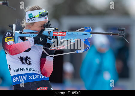 Oslo, Norwegen. 24 Mär, 2019. BMW IBU Weltcup Biathlon. 24. März 2019 Tiril Eckhoff von Norwegen in Aktion während der Damen 12,5 Massenstart am BMW IBU Weltcup Biathlon in Holmenkollen Oslo, Norwegen. Credit: Nigel Waldron/Alamy leben Nachrichten Stockfoto