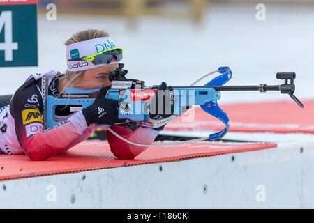 Oslo, Norwegen. 24 Mär, 2019. BMW IBU Weltcup Biathlon. 24. März 2019 Tiril Eckhoff von Norwegen in Aktion während der Damen 12,5 Massenstart am BMW IBU Weltcup Biathlon in Holmenkollen Oslo, Norwegen. Credit: Nigel Waldron/Alamy leben Nachrichten Stockfoto