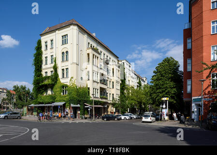 Berlin. Deutschland. Jugendstil Architektur auf der Kopenhagener Straße, Prenzlauer Berg, Stockfoto