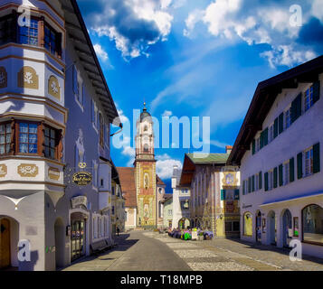 DE - Bayern: Der obermarkt in Mittenwald. Stockfoto