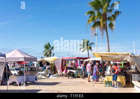 Souvenirstände, Place du MarchÃ©, Marigot, St. Martin, Kleine Antillen, Karibik Stockfoto