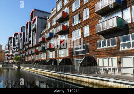 Greenwich Millennium Dorf auf der Halbinsel von Greenwich in London, England Vereinigtes Königreich Großbritannien Stockfoto