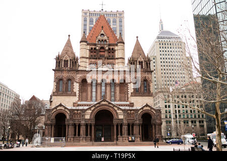 Ein wintertag an der Trinity Church im Copley Square in Boston, Massachusetts, USA. Stockfoto