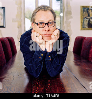 Porträt der Schauspieler Vic Reeves fotografiert zu Hause im März 2006 Stockfoto