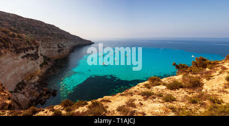 Blick auf Tabaccara berühmten Ort Lampedusa Stockfoto