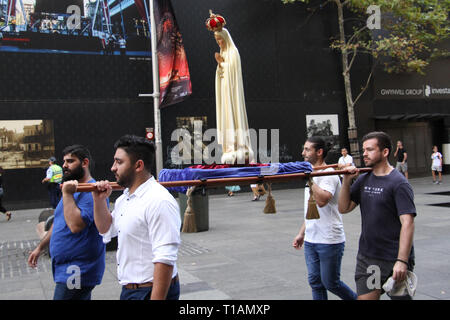 Sydney, Australien. 24. März 2019. Die St. Mary's Cathedral statt der jährlichen 'Tag der Masse auf das ungeborene Kind' und Prozession. Credit: Richard Milnes/Alamy leben Nachrichten Stockfoto