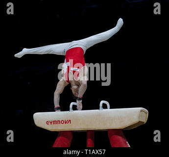 Christian Baumann (Schweiz), die in Aktion während der Gymnastik WM2019 in Genting Arena Birmingham. Stockfoto