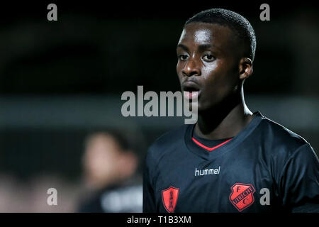 Amsterdam, Niederlande. 25 Mär, 2019. AMSTERDAM, 25-03-2019, Sportpark De Toekomst, Keuken Kampioen Divisie, Jong Ajax-Jong, Utrecht, Saison 2018/2019, Jong FC Utrecht player Marke Pabai während des Spiels Jong Ajax-Jong Utrecht Credit: Pro Schüsse/Alamy leben Nachrichten Stockfoto