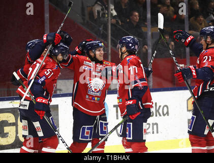 LINKÖPING 20180203 Linköpings nr 46 Mathis Olimb jublar efter mål unter matchen ich SHL mellan Linköpings HC-HV 71 ich Saab Arena. Foto Jeppe Gustafsson Stockfoto