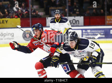 LINKÖPING 20180203 Linköpings nr11 Henrik Törnqvist och HV 71: s Nr 19 Erik Andersson unter matchen ich SHL mellan Linköpings HC-HV 71 ich Saab Arena. Foto Jeppe Gustafsson Stockfoto