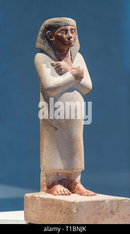 Berlin. Deutschland. Getarnte Abbildung des Antef II (antef), der ägyptischen Antike Statuette. Neues Museum. Reich der Mitte, Ende des 11., Anfang des 12. Dynastie, c Stockfoto