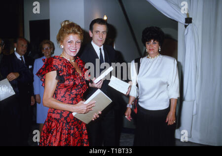 Baronin Carmen Tita Thyssen Bornemisza in Marbella, Spanien 1995. Baronin Carmen Tita Thyssen Bornemisza in Marbella, Spanien 1995. Stockfoto