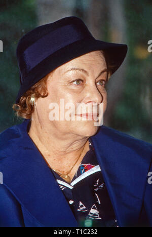 Rivalen der Rennbahn, Fernsehserie, Deutschland, 1989, Folge: 'Am seidenen Faden', Darsteller: Ilse Werner Stockfoto