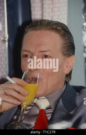 Rivalen der Rennbahn, Fernsehserie, Deutschland, 1989, Folge: "Gefährliches Spiel", Darsteller: Manfred Zapatka Stockfoto