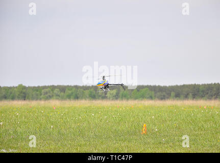 11. Mai 2011 - das Festival der aeromodeling am Flughafen in der Stadt Borodyanka, Kiew. Die Ukraine Stockfoto