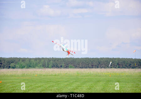 11. Mai 2011 - das Festival der aeromodeling am Flughafen in der Stadt Borodyanka, Kiew. Die Ukraine Stockfoto