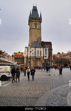 Prag, Tschechische Republik - 04. März 2019: Rathaus, Uhrturm auf die Altstadt Stockfoto