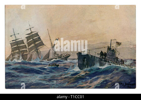 Deutsche Historische Postkarte: Französisch Rinde von einem deutschen U-Boot versenkt. Die Crew der Segelboot auf das Boot segelt das U-Boot, Weltkrieg 1914-1918. Stockfoto