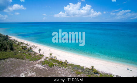 Luftaufnahme, Strang bei Cape Eleuthera, Eleuthera, Bahamas | Luftaufnahme, Strand von Cape Eleuthera, Bahamas, Atlantik, Karibik Stockfoto