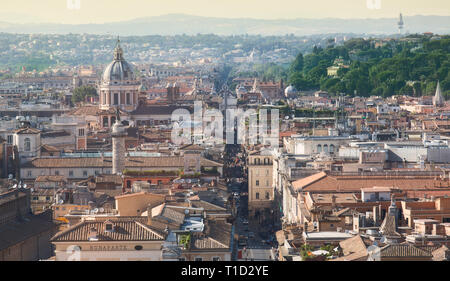 Antenne Panoramablick auf das Stadtbild von Rom, Italien Stockfoto