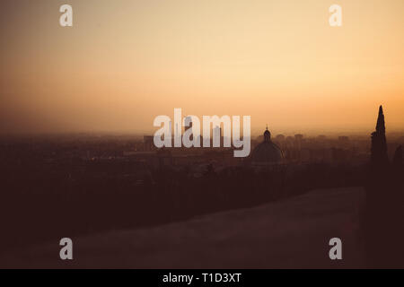 Fantastische Aussicht von Brescia Castle Stockfoto