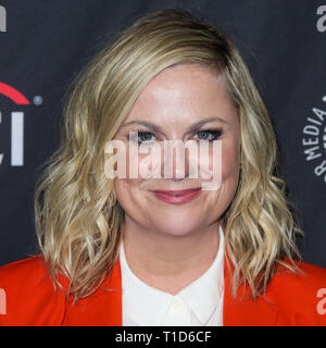 HOLLYWOOD, Los Angeles, CA, USA - 21. März: Schauspielerin Amy Poehler kommt an der 2019 PaleyFest LA-NBC's "Parks und Erholung "10. Jahrestag der Wiedervereinigung gehalten an der Dolby Theatre am 21. März 2019 in Hollywood, Los Angeles, Kalifornien, Vereinigte Staaten. (Foto von Xavier Collin/Image Press Agency) Stockfoto