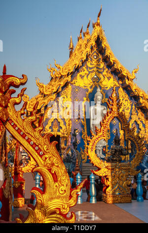 Die blauen Tempel in Chiang Rai (Wat Rong Suea Zehn) Stockfoto