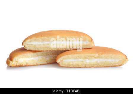 Drei Scheiben vanille Biskuit mit Creme füllen Stockfoto