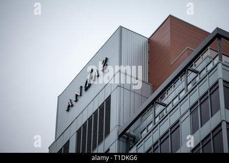 OTTAWA, Kanada - 12. NOVEMBER 2018: Andaz Logo auf Ihr Hotel für Ottawa, Ontario. Teil von Hyatt, Andaz ist eine Marke der Boutique Hotels weltweit Stockfoto